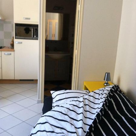 Gite De La Princerie - Studio Proche Gare - Centre Ville - Gere Par Presta-Zen'Services Verdun-sur-Meuse Luaran gambar